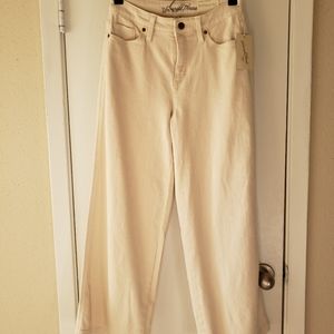 White denim flair pants- size 0